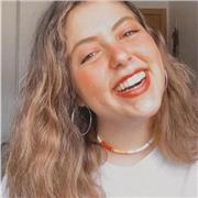 Formadora de inglés y lengua castellana especializada en primaria y secundaria